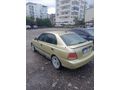 Sahibinden Hyundai Accent 1.5 GLS 2000 Model  400.000 km Altın