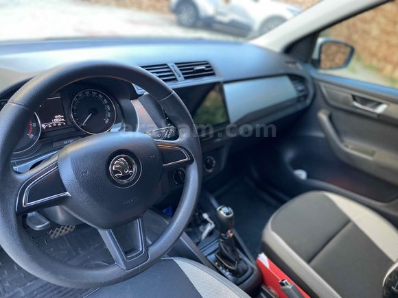 Sahibinden Skoda Fabia 1.2 TSI Ambition 2016 Model 