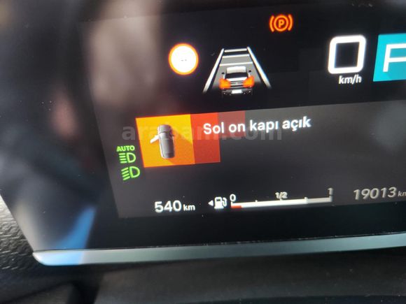 Sahibinden Citroen C4 X 1.2 PureTech Shine Bold 2024 Model