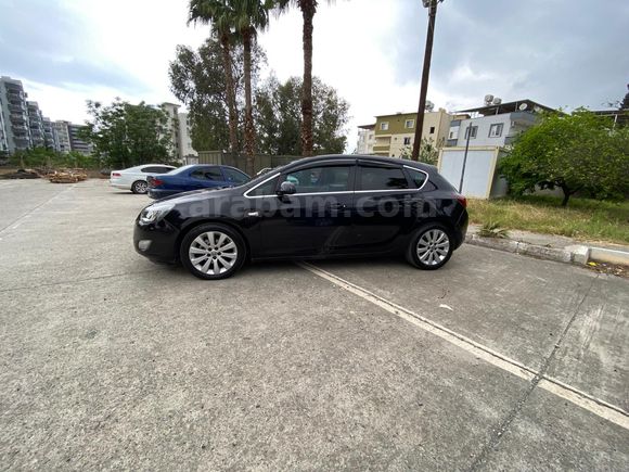 temiz Opel Astra 1.6 Cosmo 2010 Model  218.000 km Siyah