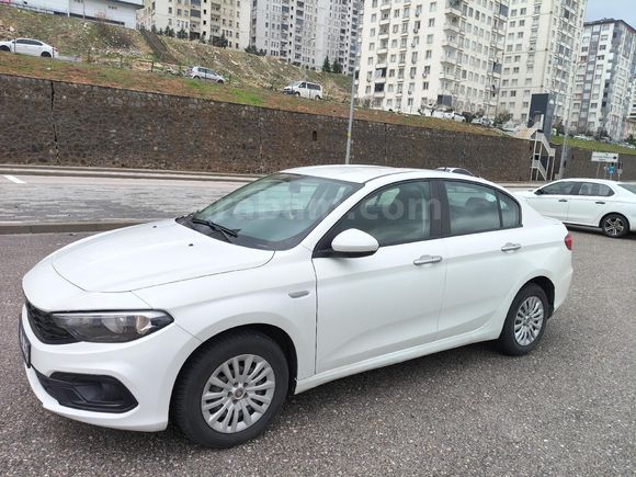 Acil satılık!!! 2022 model 1.3 dizel