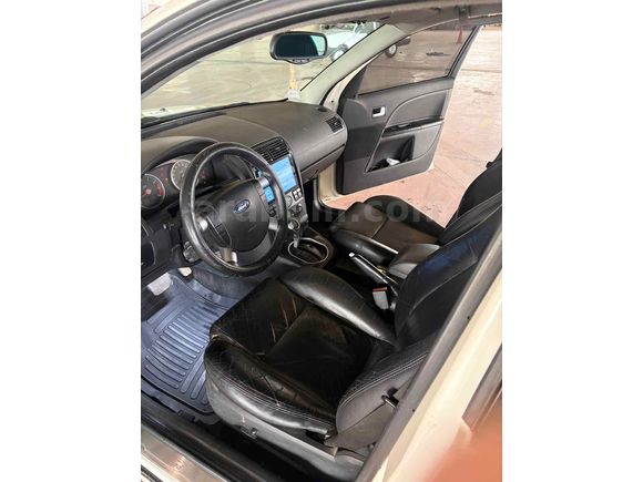 Sahibinden Ford Mondeo 2.0 Ghia 2002 Model 