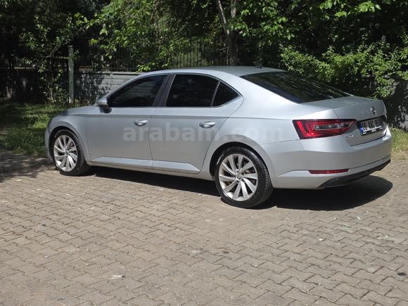 Sahibinden Skoda SuperB 1.6 TDI Prestige 2016 Model  195.000 km Gri (Gümüş)