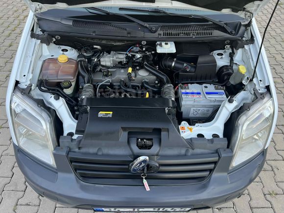 GöÇMEZ OTOMOTiV’DEN 2013  FORD TRANSiT CONNECT K210 S 1.8 TDCİ 90(Hp) E5 İLK SAHİBİNDEN