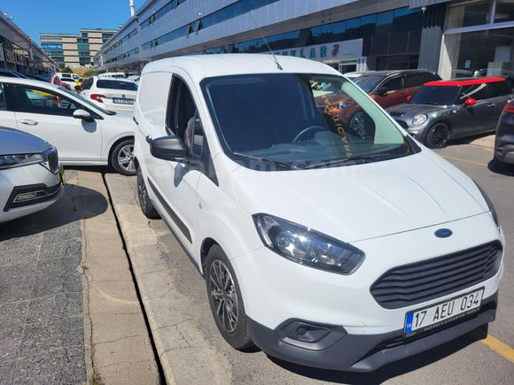 Sahibinden Ford Transit Courier 1.5 TDCi Trend 2023 Model
