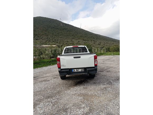 Sahibinden Isuzu D-Max 1.9 D 4x2 V-Go 2022 Model 