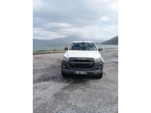 Sahibinden Isuzu D-Max 1.9 D 4x2 V-Go 2022 Model 