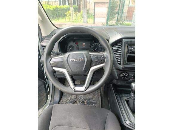 Sahibinden Isuzu D-Max 1.9 D 4x2 V-Go 2022 Model 