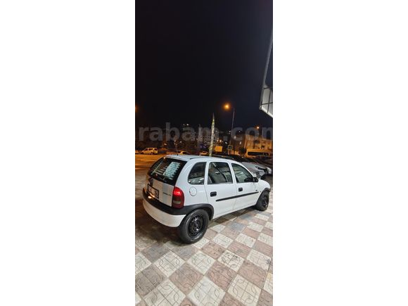 Sahibinden Opel Corsa 1.5 TD 2000 Model