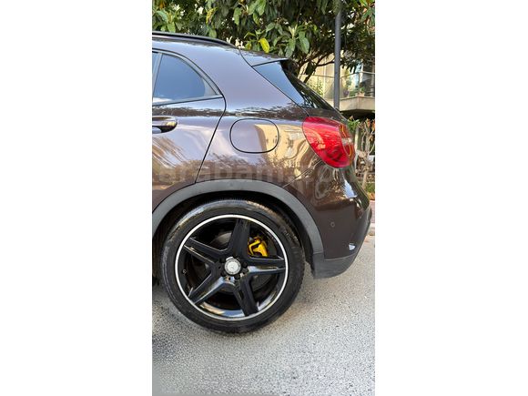 İlk Sahibinden Özel Sipariş GLA 200 AMG Exclusive Night