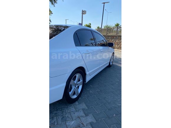 Sahibinden Honda Civic 1.6i VTEC Elegance 2010 Model
