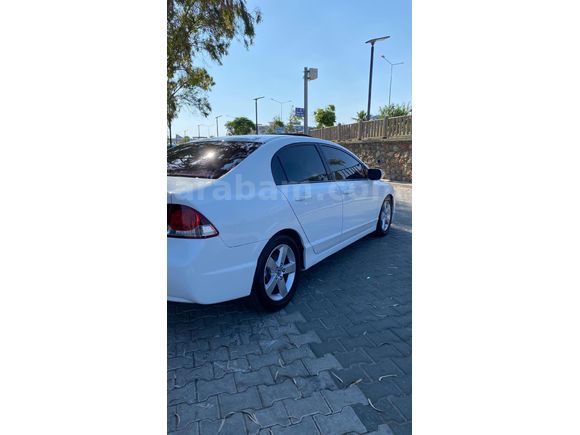Sahibinden Honda Civic 1.6i VTEC Elegance 2010 Model