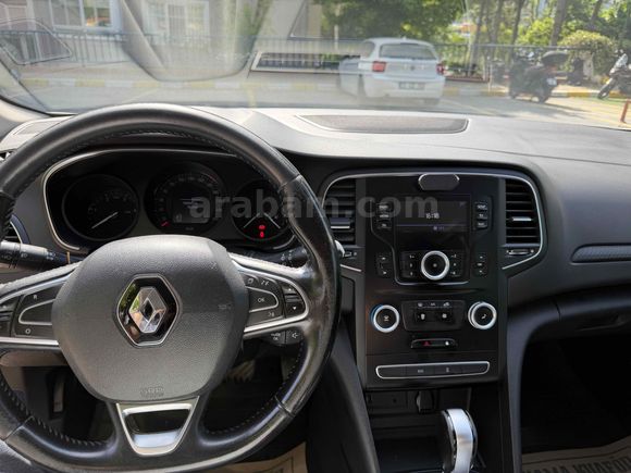 Sahibinden Renault Megane 1.5 Blue DCI Touch 2020 Model 