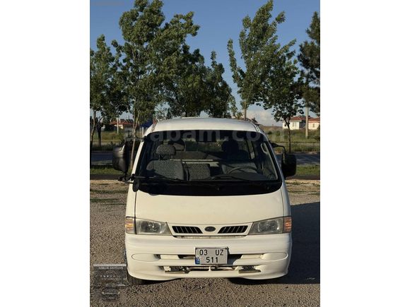 220BİNDE ORJİNAL HATASIZ BOYASIZ 5+1 CAMLI VAN