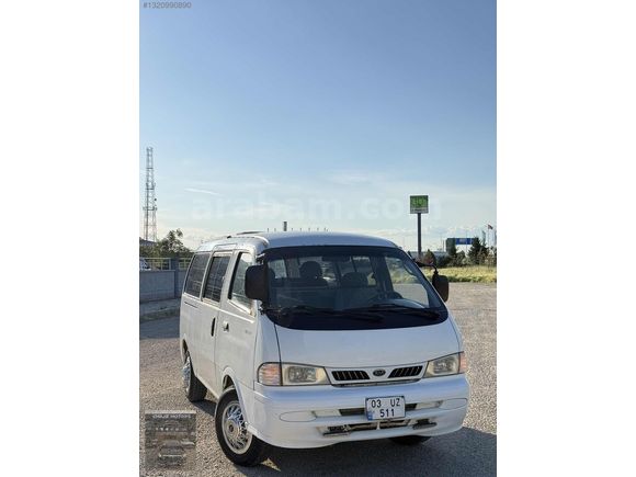 220BİNDE ORJİNAL HATASIZ BOYASIZ 5+1 CAMLI VAN