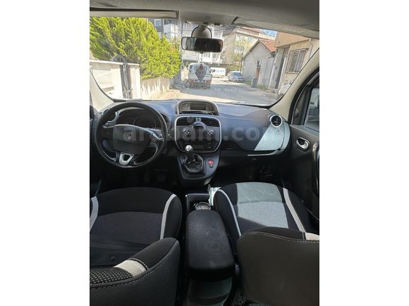 Sahibinden Renault Kangoo Multix 1.5 dCi Extreme 2015 Model