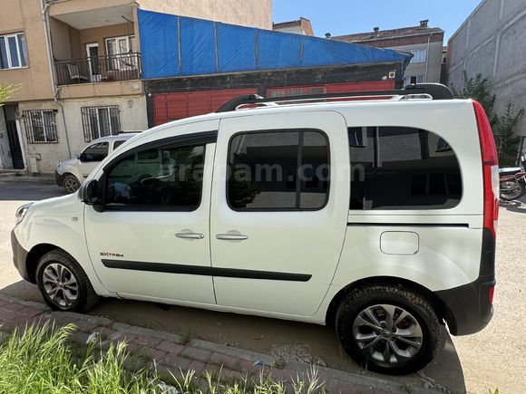 Sahibinden Renault Kangoo Multix 1.5 dCi Extreme 2015 Model