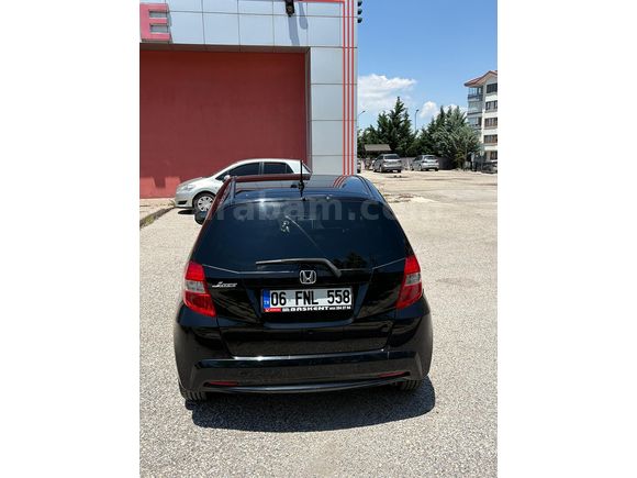 Honda Jazz EKSTRALI-BAKIMLI