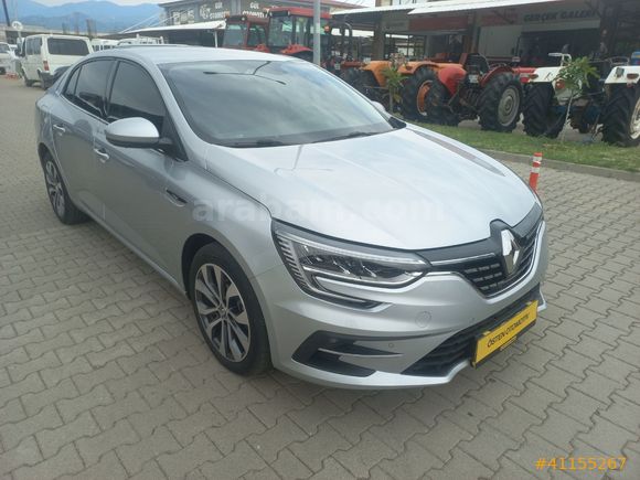 OTOMATİK BOYA ÇİZİK KAYIT YOK 2025 MODEL MEGANE ICON