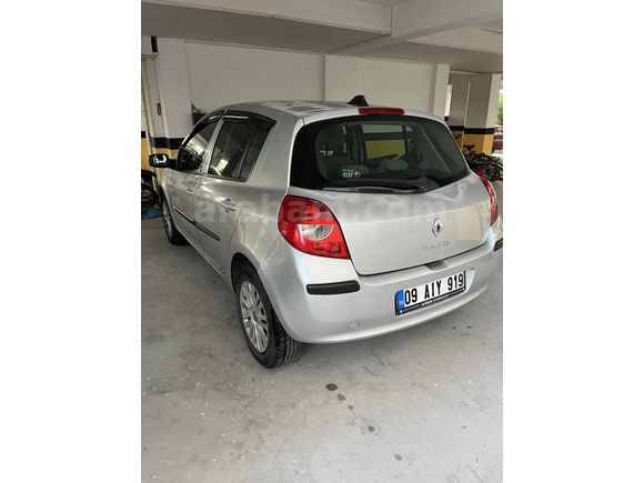 Sahibinden Renault Clio 1.2 Expression 2009 Model 
