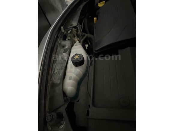 Sahibinden Renault Clio 1.2 Expression 2009 Model 