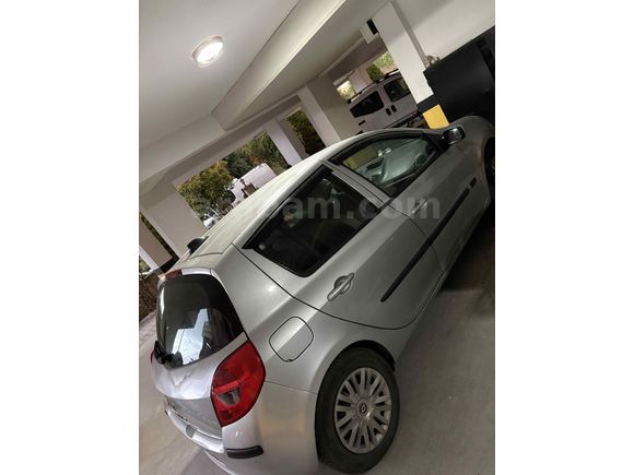Sahibinden Renault Clio 1.2 Expression 2009 Model 