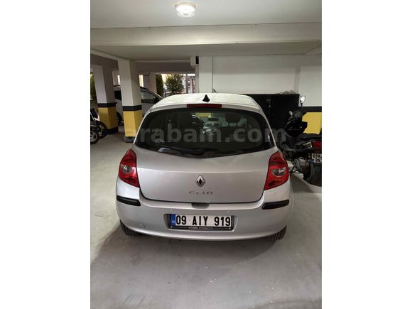 Sahibinden Renault Clio 1.2 Expression 2009 Model 