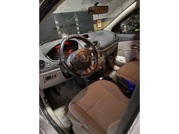 Sahibinden Renault Clio 1.2 Expression 2009 Model 