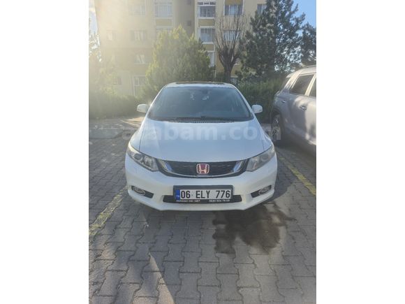 Sahibinden Honda Civic 1.6i VTEC Eco Elegance 2013 Model
