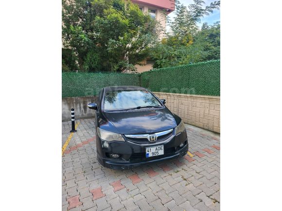 Sahibinden Honda Civic 1.6i VTEC Elegance 2010 Model