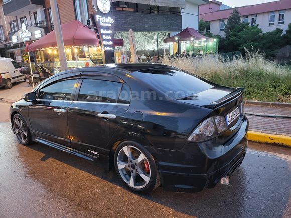 Sahibinden Honda Civic 1.6i VTEC Elegance 2010 Model