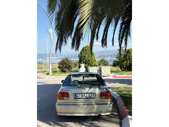 Sahibinden Honda Civic 1.6 i ES 2001 Model 
