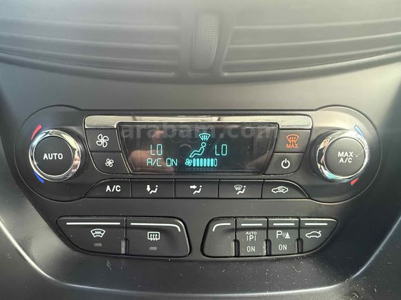 Sahibinden Ford C-Max 1.6 TDCi Titanium 2013 Model 