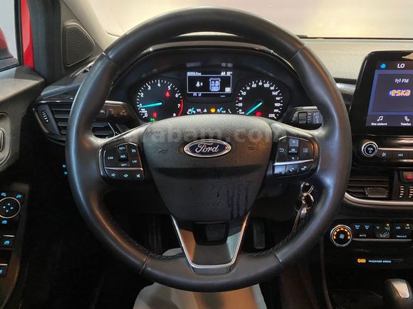 otomobil Ford Puma 1.0L EcoBoost Style