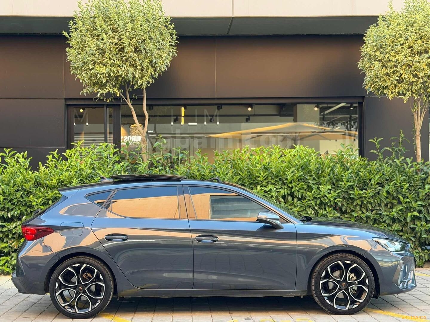Galeriden Cupra Leon 1.5 eTSI Standart 2024 Model İzmir 38.000 km Gri 5