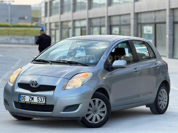 2009 YARİS BENZİN LPG TEMİZZ