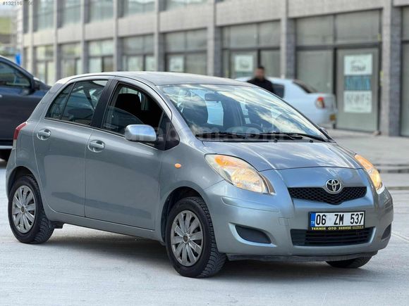 2009 YARİS BENZİN LPG TEMİZZ