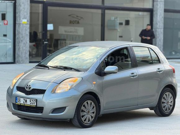 2009 YARİS BENZİN LPG TEMİZZ