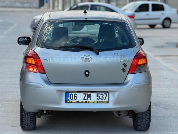 2009 YARİS BENZİN LPG TEMİZZ