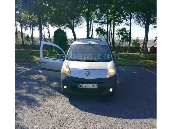 Sahibinden Renault Kangoo Multix 1.5 dCi Authentique 2010 Model