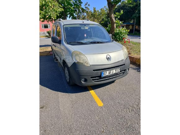 Sahibinden Renault Kangoo Multix 1.5 dCi Authentique 2010 Model