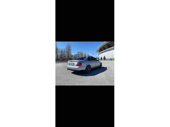 Sahibinden Audi A4 Sedan 1.6 2001 Model 