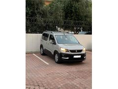 Sahibinden Temiz Peugeot Rifter