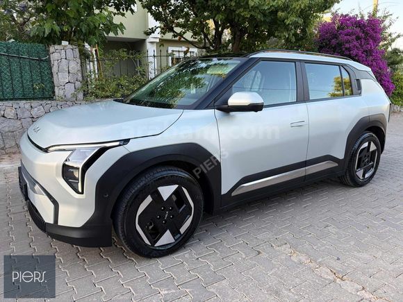 Pier's | Boyasız 2025 Kia EV3 Prestige 13.000Km ARAÇ İZMİRDE