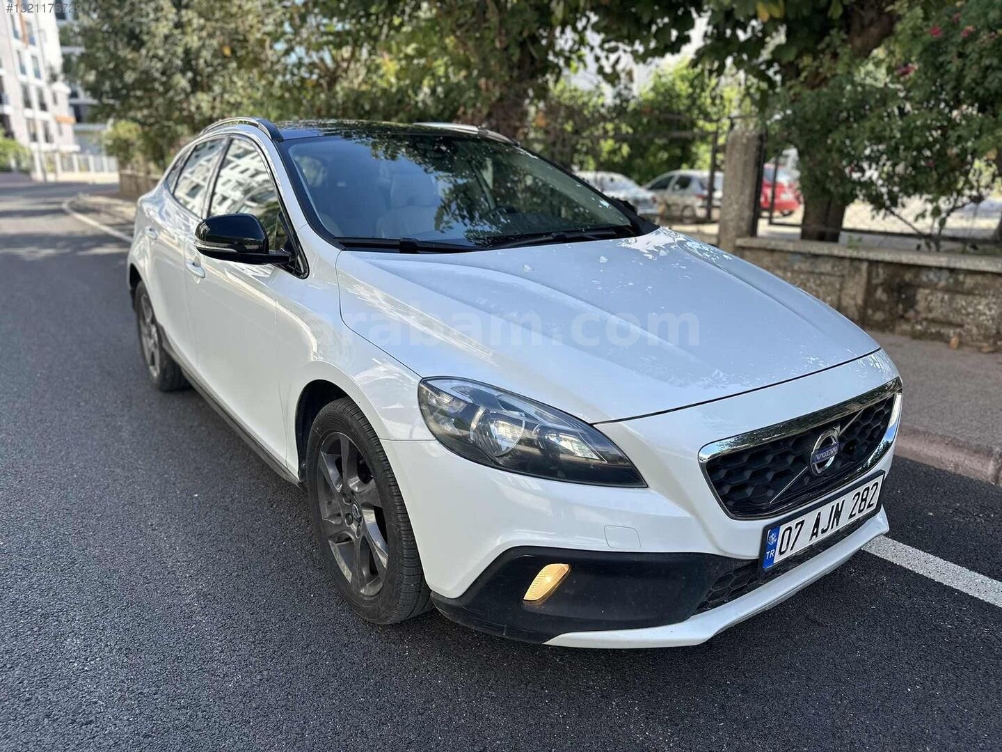 Galeriden Volvo V40 Cross Country 1.6 D Advance 2015 Model Antalya 185.000 km Beyaz 5