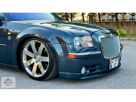 TOLCAR ( CHRYSLER 300 C )