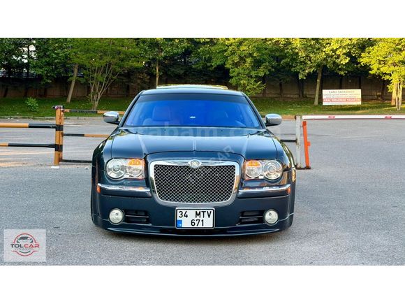 TOLCAR ( CHRYSLER 300 C )