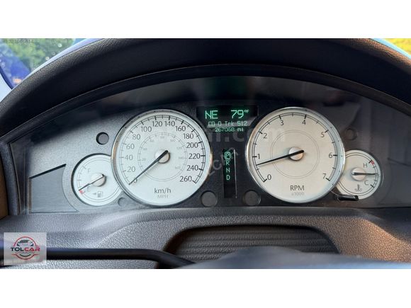TOLCAR ( CHRYSLER 300 C )