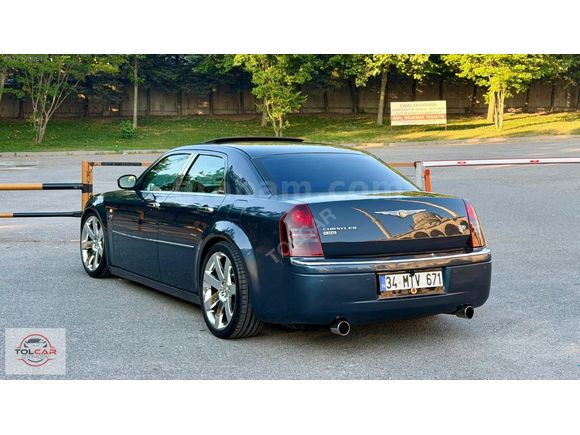 TOLCAR ( CHRYSLER 300 C )