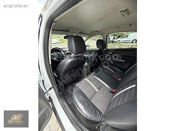 ÖZ ARICI'DAN 2011 FORD KUGA 260.000 KM